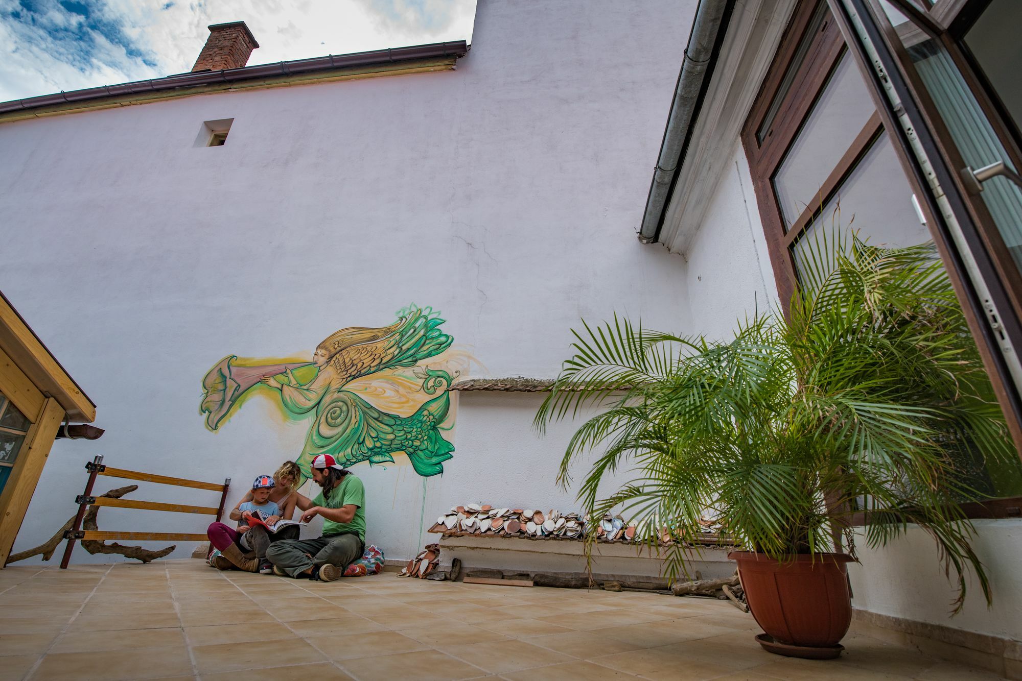 Mountain Tale Hostel Brasov Ngoại thất bức ảnh